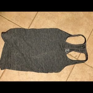 Gap fit racer back tank top
